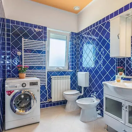 Verica Villa *
