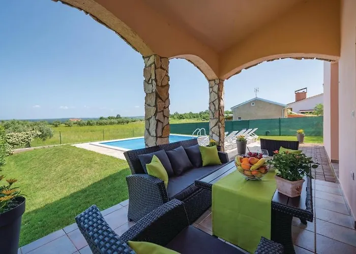 Verica Villa Nova Vas (Porec)